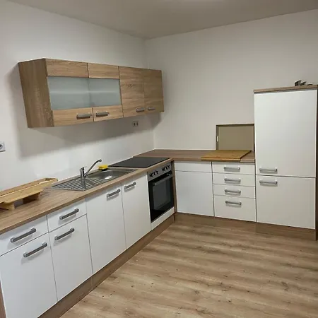 Apartament Monteurswohnung 2 *